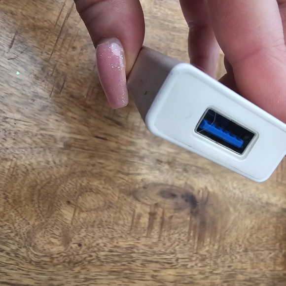 j5create USB-C™ 7- Port HUB Good Condition. - Picture 6 of 7